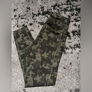 Camo leggings